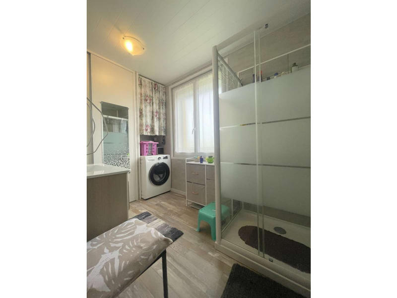 Maison - 80 m² - 5 pièces