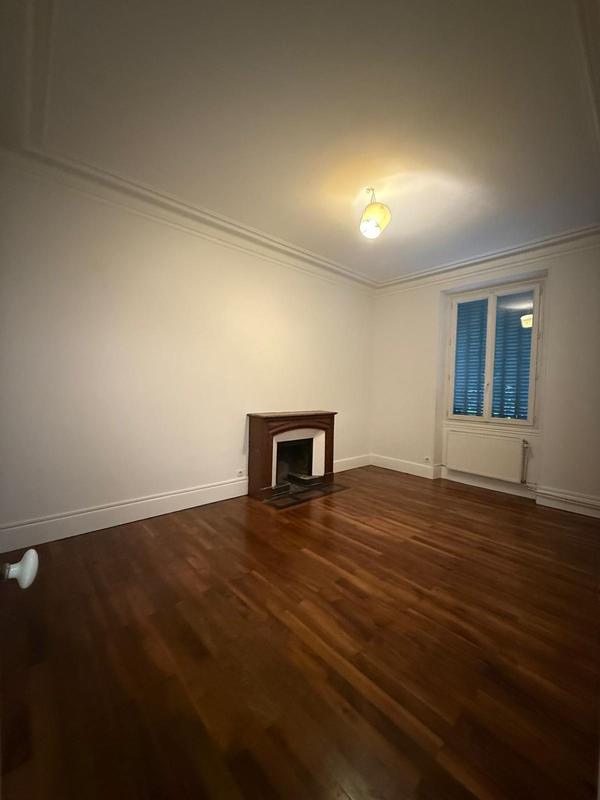 Appartement - 87 m² - 4 pièces