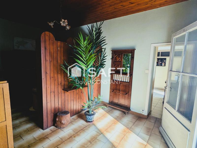 Maison - 211 m² - 6 pièces