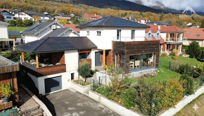Maison - 135 m² - 5 pièces
