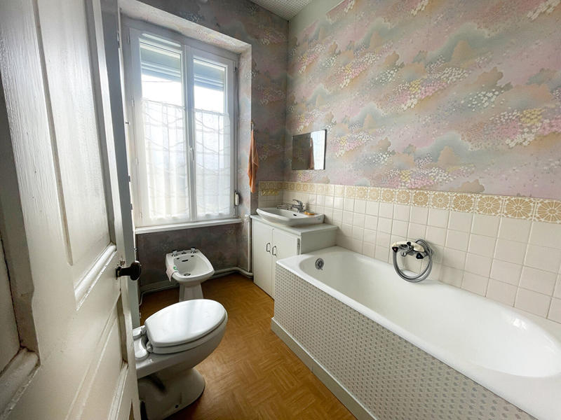 Maison - 114 m² - 6 pièces