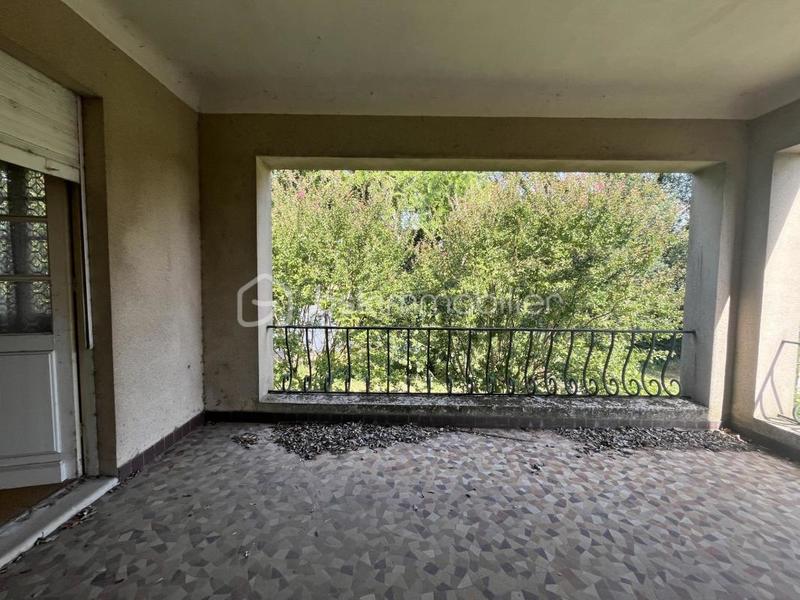 Propriété - 207 m² - 8 pièces