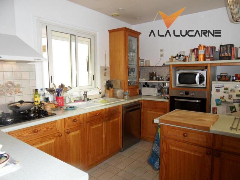 Maison - 94 m² - 4 pièces