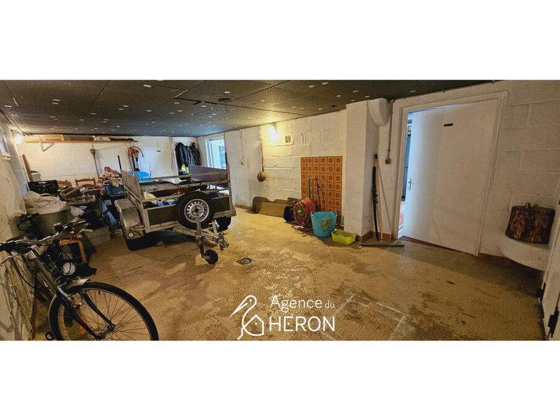 Propriété - 130 m² - 5 pièces