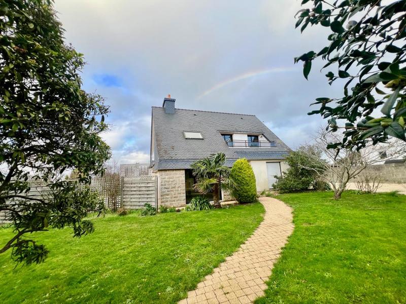 Maison - 112 m² - 6 pièces