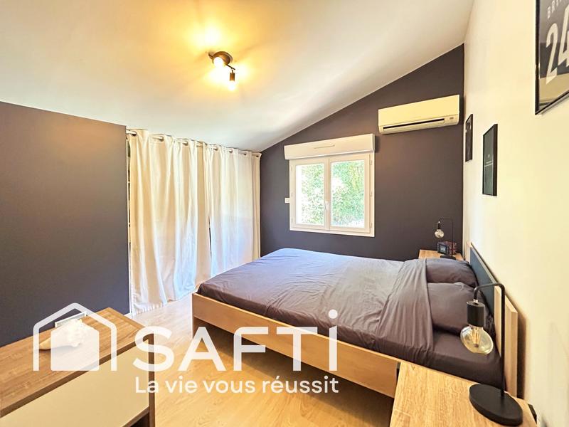 Maison - 223 m² - 8 pièces