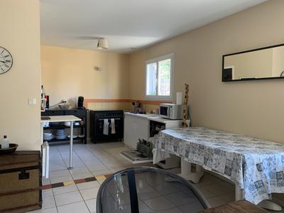 Maison - 76 m² - 3 pièces