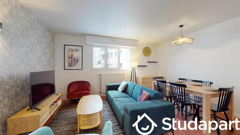 Chambre - 11 m² - 1 pièce