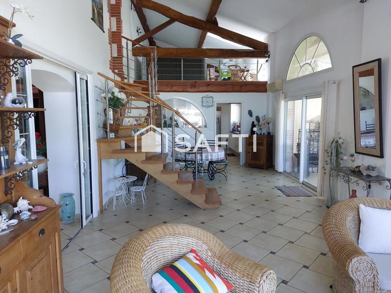 Villa - 634 m² - 21 pièces