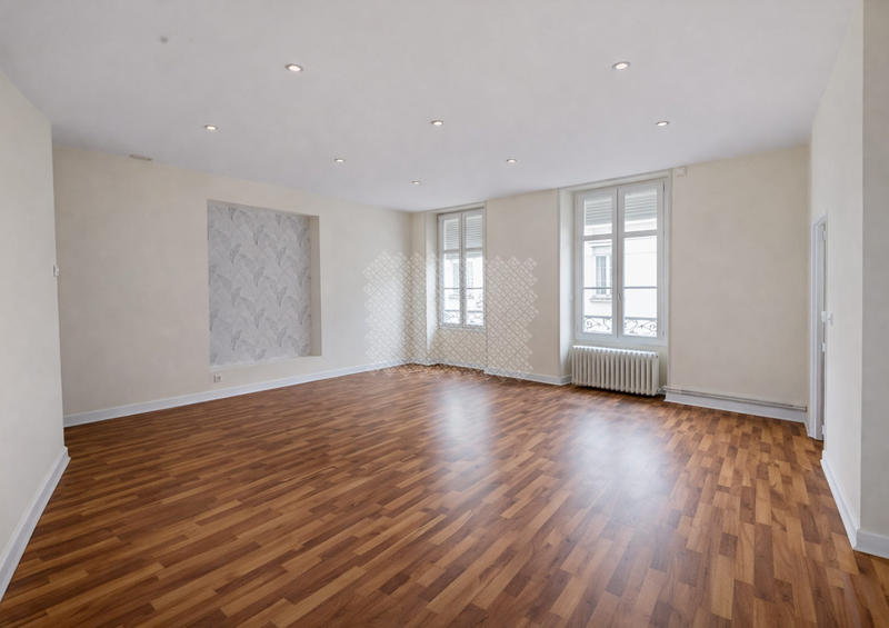 Appartement - 83 m² - 4 pièces