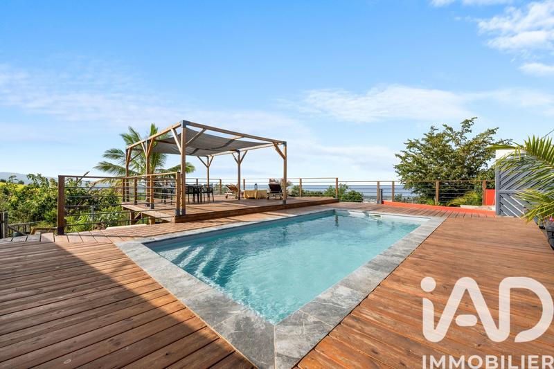 Maison - 190 m² - 6 pièces