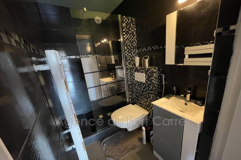 Appartement - 75 m² - 4 pièces