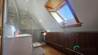 Maison - 141 m² - 6 pièces