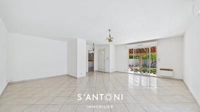 Maison - 106 m² - 4 pièces