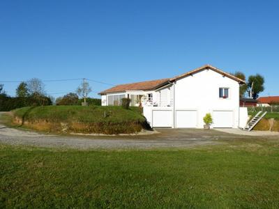 Maison de campagne - 222 m² - 6 pièces