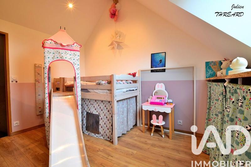 Maison - 140 m² - 6 pièces