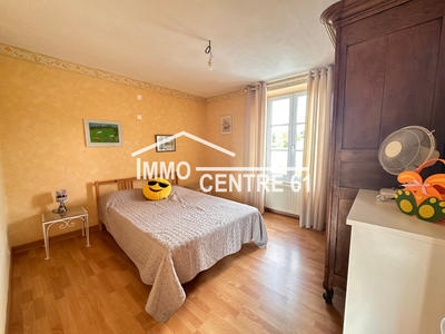 Maison - 105 m² - 5 pièces