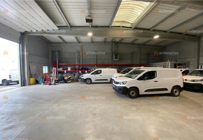 Local d'activité / Entrepôt - 400 m²