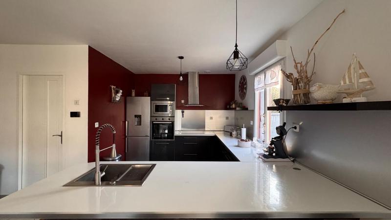 Maison - 108 m² - 5 pièces