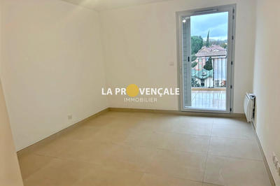 Appartement - 83 m² - 3 pièces