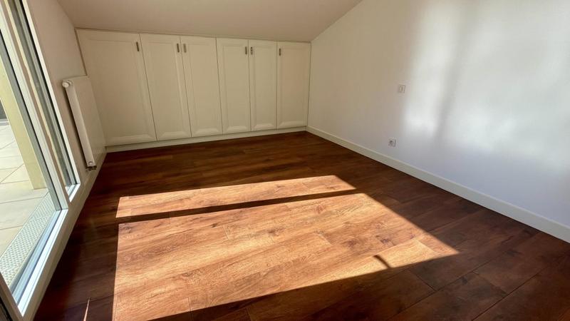 Appartement - 120 m² - 4 pièces