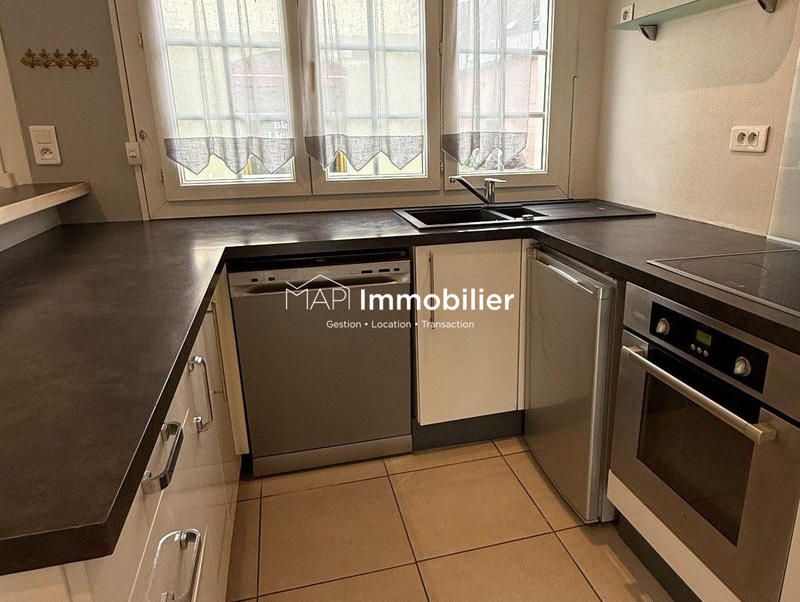 Maison - 92 m² - 4 pièces