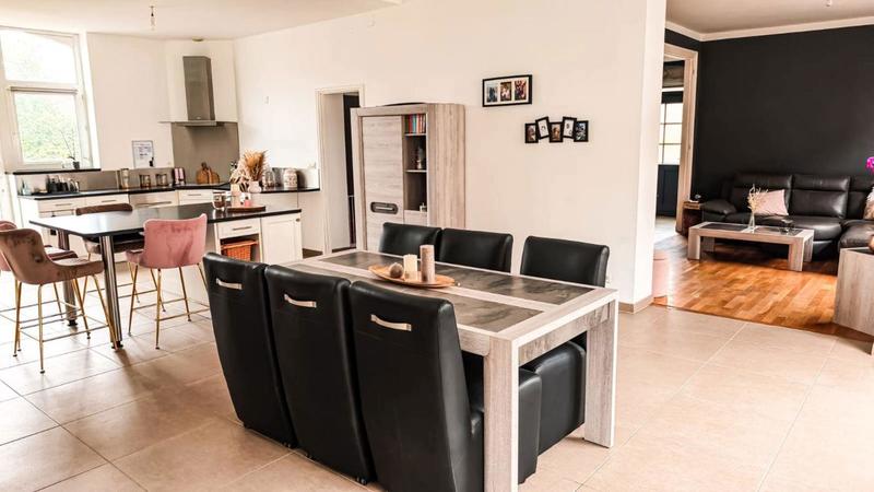 Maison bourgeoise - 181 m² - 6 pièces