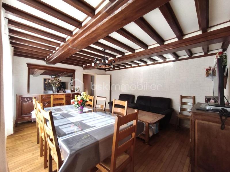 Appartement - 81 m² - 4 pièces