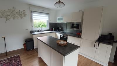 Appartement - 80 m² - 3 pièces