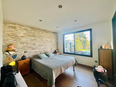 Maison - 179 m² - 6 pièces