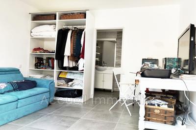 Appartement - 77 m² - 3 pièces