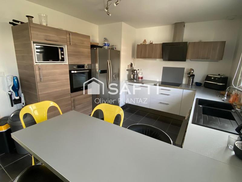 Maison - 127 m² - 7 pièces