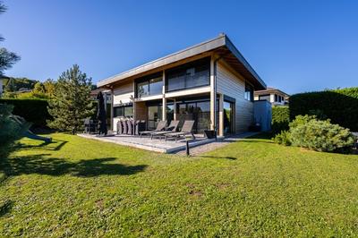 Villa - 167 m² - 6 pièces