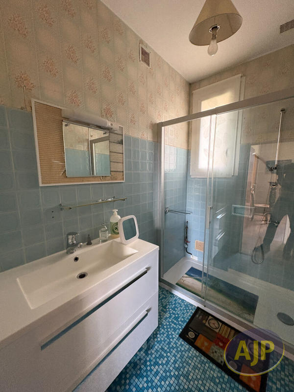 Maison - 77 m² - 5 pièces