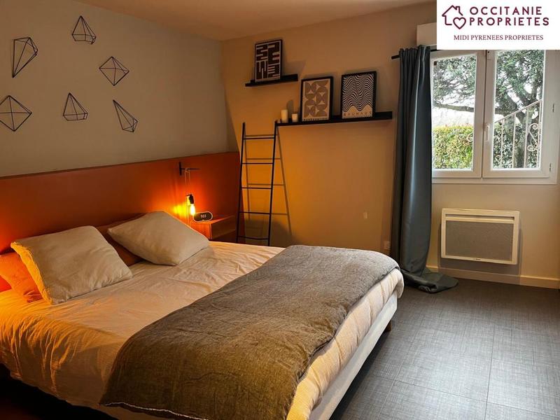 Villa - 270 m² - 8 pièces