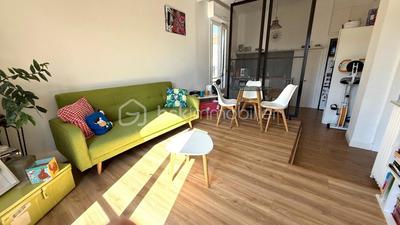 Appartement - 45 m² - 2 pièces