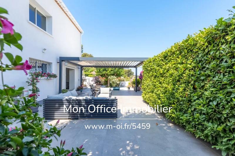 Maison - 175 m² - 6 pièces