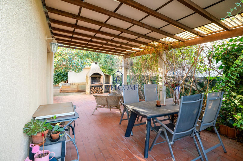 Maison - 104 m² - 4 pièces