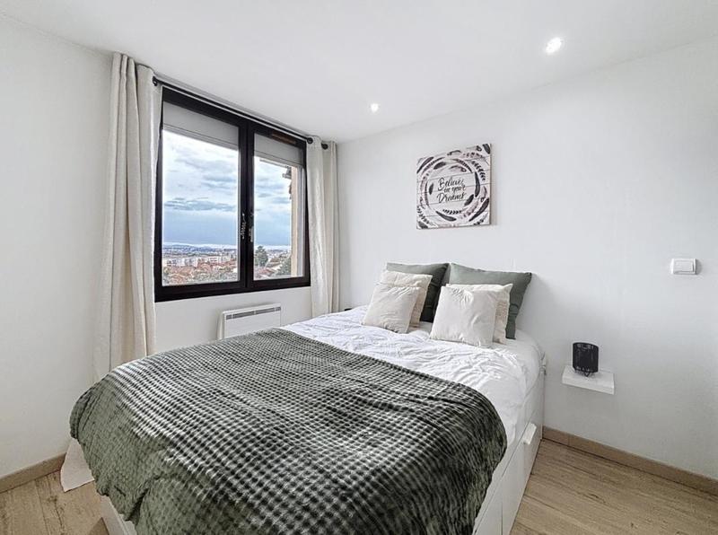 Appartement - 76 m² - 4 pièces