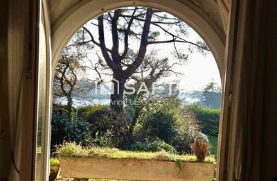 Maison - 150 m² - 7 pièces