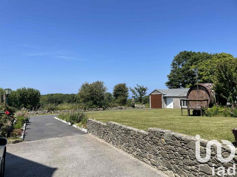 Maison - 135 m² - 6 pièces