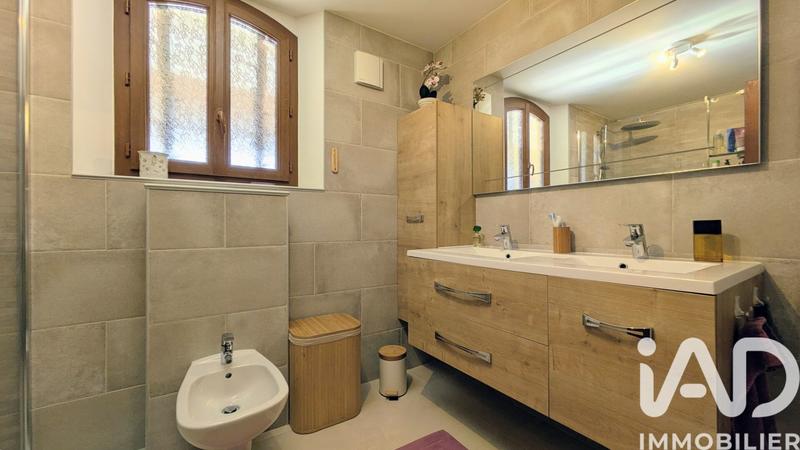 Maison - 170 m² - 6 pièces