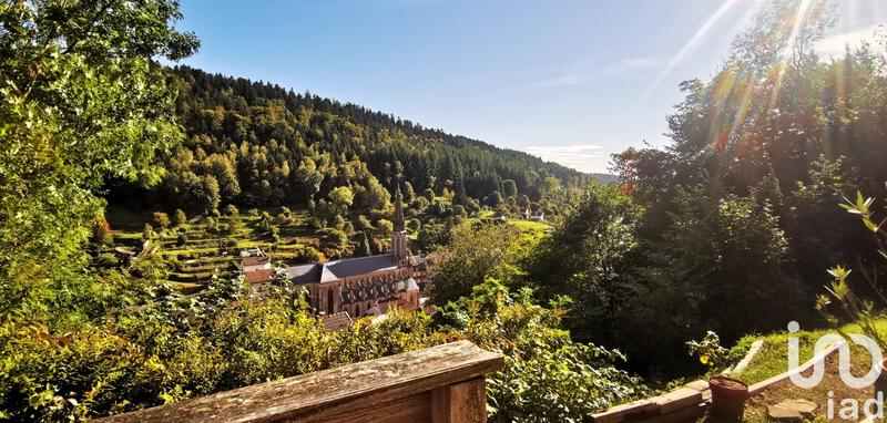 Maison - 200 m² - 7 pièces