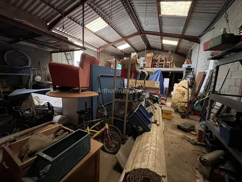 Bureau - 135 m² - 1 pièce