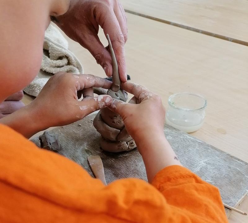Écoute et crée à 4 mains
