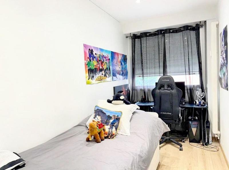 Appartement - 95 m² - 4 pièces