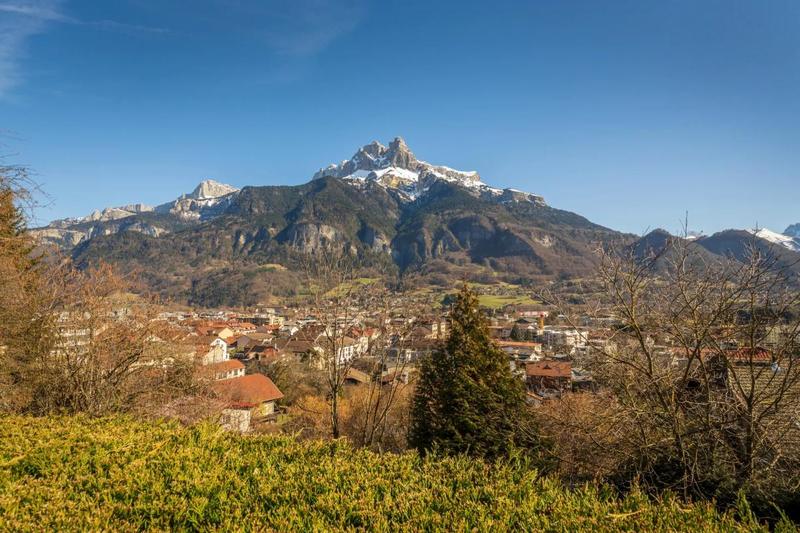 Appartement - 147 m² - 5 pièces