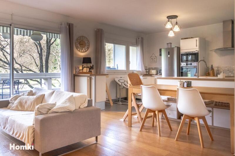 Appartement - 88 m² - 4 pièces