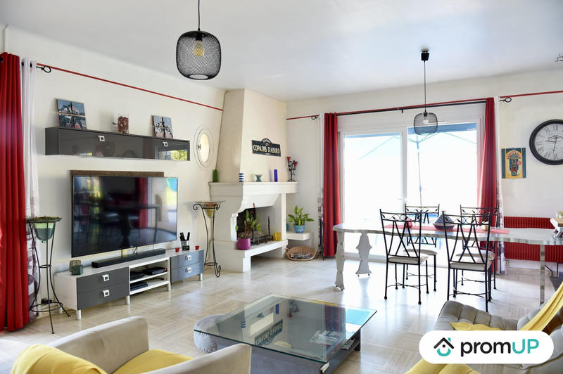 Villa - 168 m² - 6 pièces