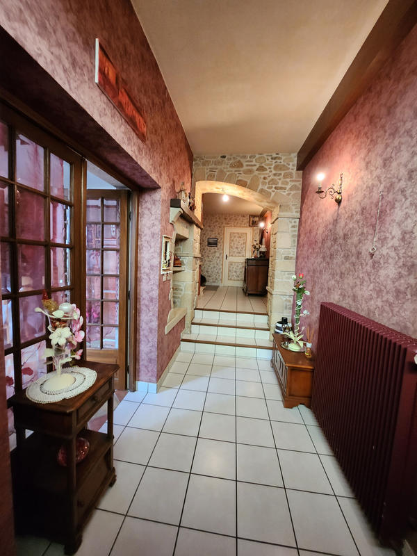 Maison de village - 194 m² - 9 pièces